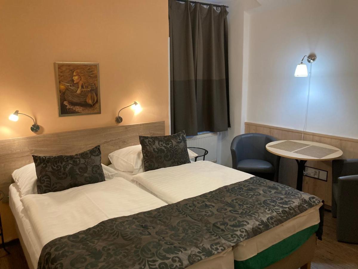 Mila Apartments Prága Kültér fotó