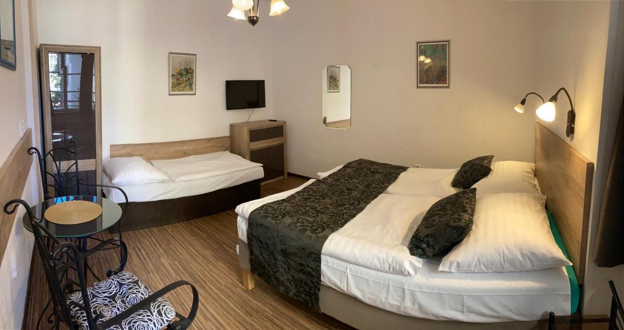Mila Apartments Prága Kültér fotó
