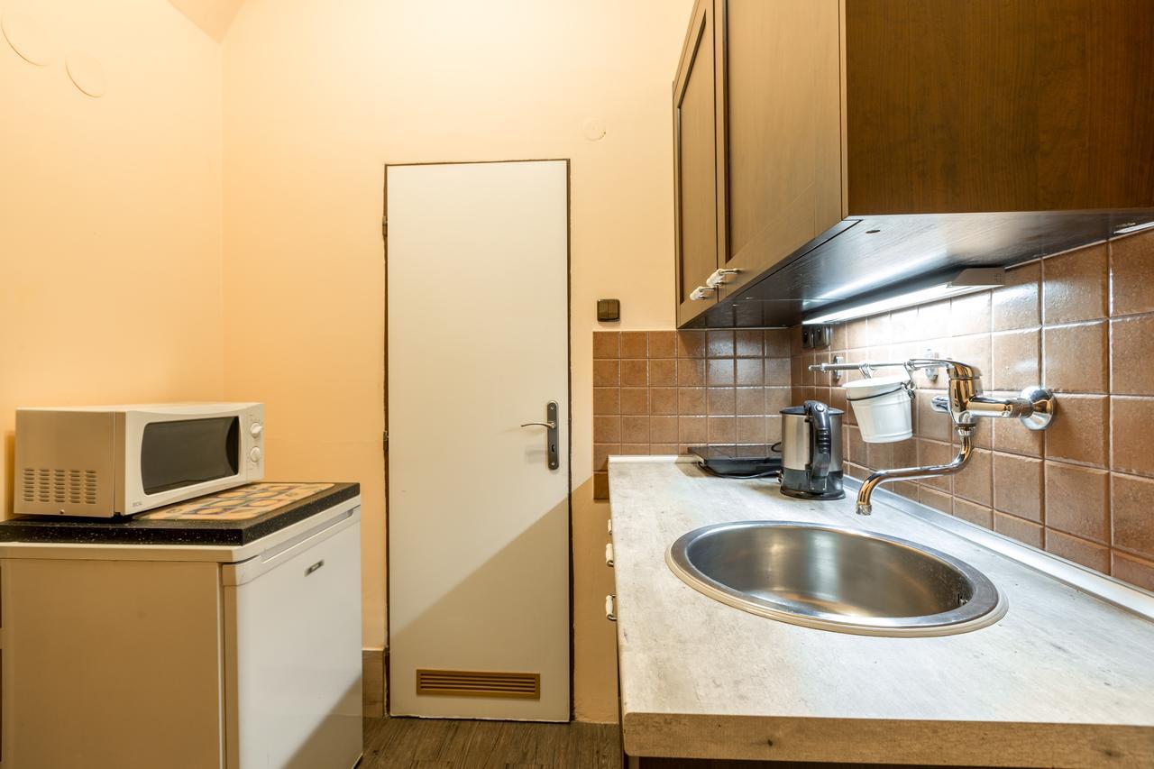 Mila Apartments Prága Kültér fotó