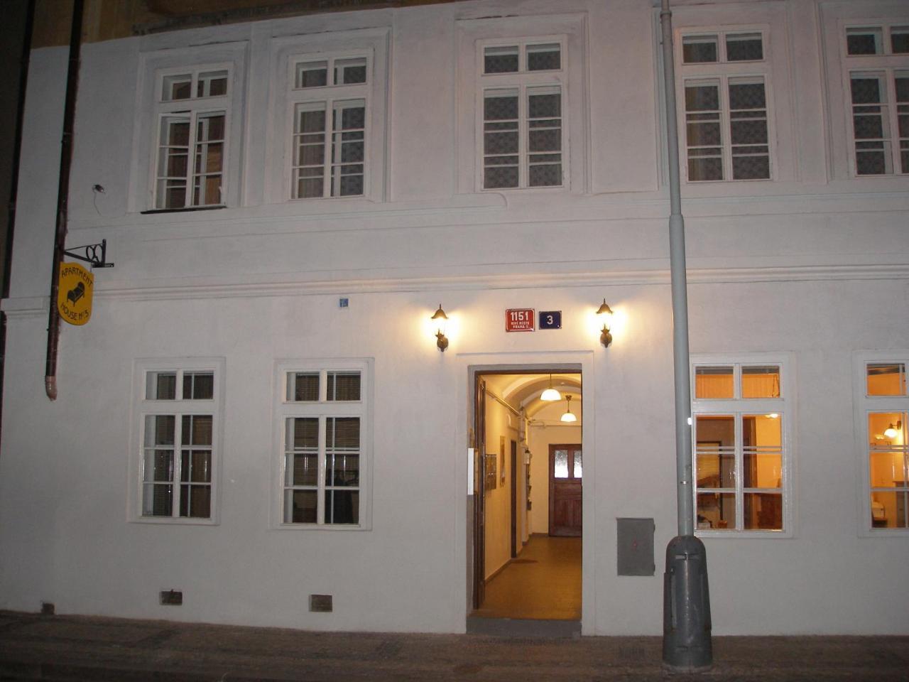 Mila Apartments Prága Kültér fotó