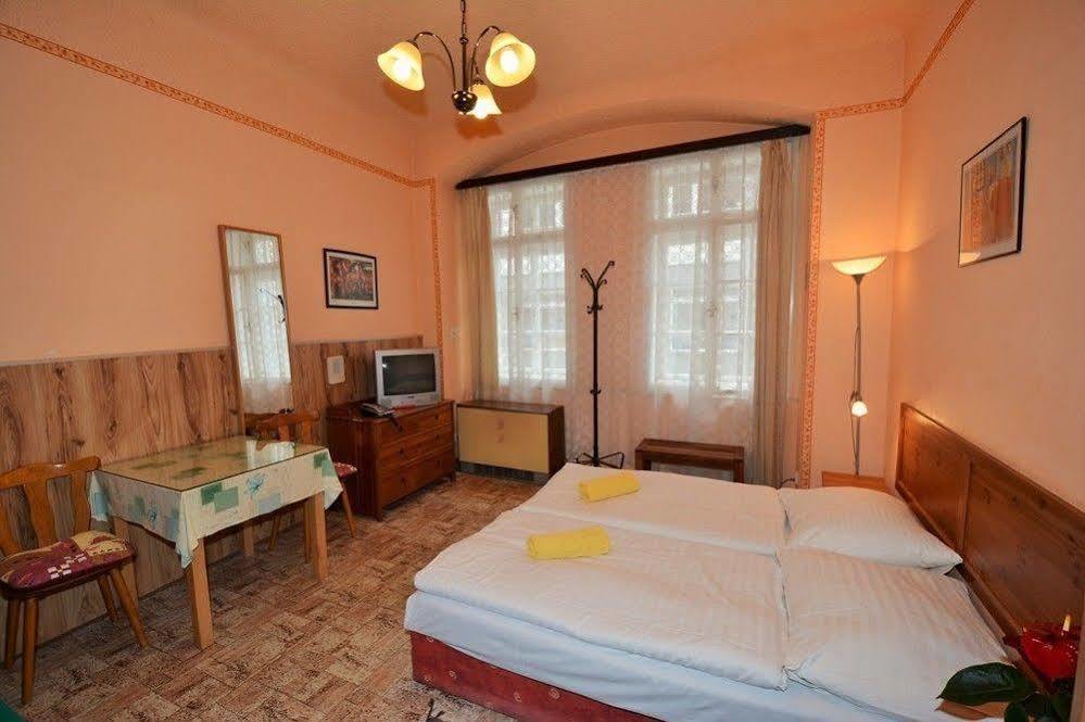 Mila Apartments Prága Kültér fotó